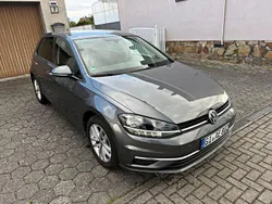Grau Gebraucht 2017 VW Golf VII Limousine | 13.300 € (Guter Preis)