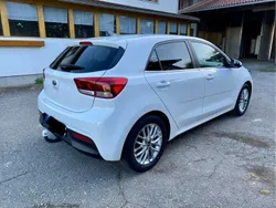 Weiß Gebraucht 2019 Kia Rio Spirit Limousine | 14.199 € (Fairer Preis)