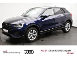 Navarrablau metallic (metallic) Gebraucht 2024 Audi Q2 Advanced Plus SUV | 29.690 € (Fairer Preis)