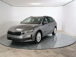 Grau Neu 2024 Skoda Octavia Selection Kombi | 33.189 € (Fairer Preis)
