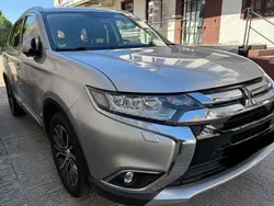 Silber Gebraucht 2018 Mitsubishi Outlander Edition SUV | 17.000 € (Fairer Preis)
