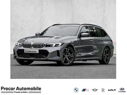 Grau Gebraucht 2024 BMW 330 M Sport Kombi | 39.650 € (Superpreis)