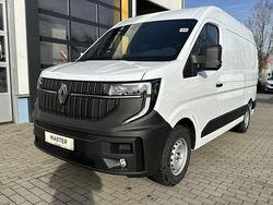 Weiß Neu 2025 Renault Master Van | 48.990 € (Etwas zu teuer)