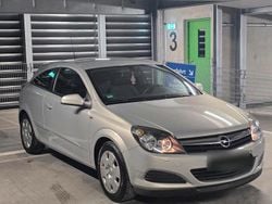 Grau Gebraucht 2006 Opel Astra GTC Kleinwagen | 2.300 € (Guter Preis)