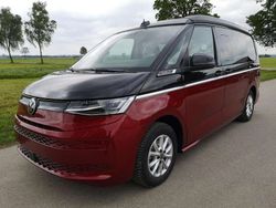 Deepblack perleffekt / fortanarot metallic Neu 2025 VW T7 Beach Van | 72.880 €