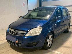 Blau Gebraucht 2008 Opel Zafira Edition Van / Kleinbus | 3.199 € (Fairer Preis)