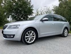 Silber Gebraucht 2014 Skoda Octavia Elegance Kombi | 7.790 € (Fairer Preis)