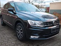 Schwarz Gebraucht 2016 VW Tiguan Comfortline SUV | 17.990 € (Superpreis)