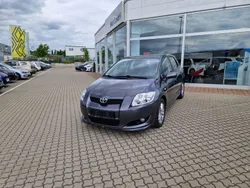 Grey metallic Gebraucht 2008 Toyota Auris Sol Limousine | 5.450 € (Etwas zu teuer)
