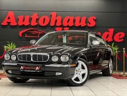 Schwarz Gebraucht 2006 Jaguar XJ8 Sovereign Limousine | 12.990 € (Fairer Preis)