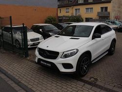 Polarweiss Gebraucht 2017 Mercedes GLE350 AMG line Coupé | 40.399 € (Fairer Preis)