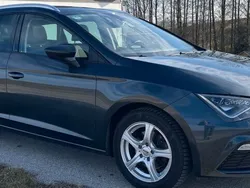 Grau Gebraucht 2019 Seat Leon ST FR Kombi | 19.200 € (Fairer Preis)