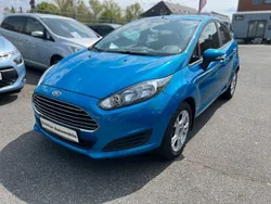 Blau Gebraucht 2014 Ford Fiesta Trend Kleinwagen | 5.450 € (Fairer Preis)