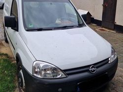 Weiß Gebraucht 2006 Opel Combo Van / Kleinbus | 1.875 € (Superpreis)