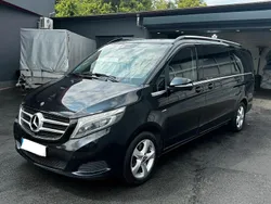 Schwarz Gebraucht 2016 Mercedes V250 Avantgarde Van / Kleinbus | 22.999 € (Fairer Preis)