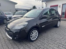 Schwarz Gebraucht 2010 Renault Clio II Dynamique Limousine | 3.999 € (Fairer Preis)