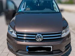 Braun Gebraucht 2017 VW Caddy Maxi Van / Kleinbus | 17.400 € (Guter Preis)