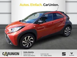 Chili red perleffekt/ night sky black Neu 2025 Toyota Aygo Kleinwagen | 20.790 €