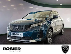 Blau / celebes blau Gebraucht 2023 Peugeot 3008 Allure SUV | 23.647 € (Guter Preis)