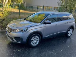 Silber Gebraucht 2019 Peugeot 5008 Van / Kleinbus | 17.000 € (Fairer Preis)
