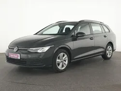 Uranograu Gebraucht 2021 VW Golf VIII Life Limousine | 18.726 € (Guter Preis)