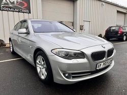 Silber Gebraucht 2013 BMW 520 Comfort Edition Limousine | 13.990 € (Fairer Preis)