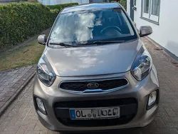 Grau Gebraucht 2016 Kia Picanto DREAM-TEAM Edition Kleinwagen | 6.900 € (Guter Preis)