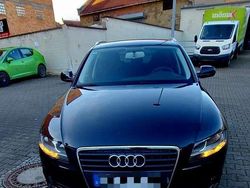 Schwarz Gebraucht 2011 Audi A4 Attraction Kombi | 3.599 € (Superpreis)