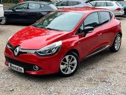 Rot Gebraucht 2016 Renault Clio IV LIMITED Kleinwagen | 5.500 € (Fairer Preis)