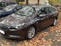 Braun Gebraucht 2018 Opel Astra Business Kombi | 10.800 € (Fairer Preis)