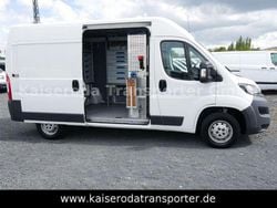 Weiss Gebraucht 2018 Peugeot Boxer Van | 17.900 € (Teuer)