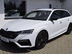 Weiß Gebraucht 2023 Skoda Octavia RS Kombi | 31.490 € (Guter Preis)