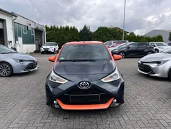 Rauchgrau mica dach mandarine Gebraucht 2020 Toyota Aygo Kleinwagen | 12.750 € (Etwas zu teuer)