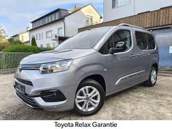 Grey pearl/gris artense Gebraucht 2022 Toyota Proace Verso City Kombi | 27.450 € (Guter Preis)