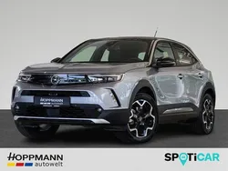 Silber Gebraucht 2022 Opel Mokka-e Ultimate SUV | 21.490 € (Etwas zu teuer)