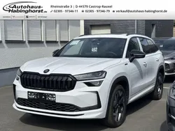 Weiss Neu 2025 Skoda Kodiaq SportLine SUV | 51.990 € (Fairer Preis)