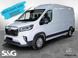 Warm white exterior Gebraucht 2023 Maxus eDeliver 9 Van | 44.961 € (Teuer)