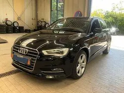 Schwarz Gebraucht 2016 Audi A3 Sportback Ambition Limousine | 14.900 € (Fairer Preis)