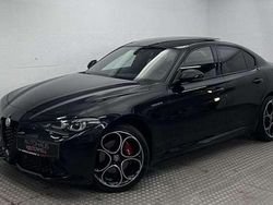 Nero vulcano Gebraucht 2024 Alfa Romeo Giulia Edizione Speciale Limousine | 37.880 € (Guter Preis)