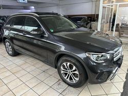 Grau Gebraucht 2022 Mercedes GLC200 SUV | 28.900 € (Guter Preis)