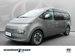Grau Gebraucht 2023 Hyundai Staria Prime Van | 43.990 € (Guter Preis)