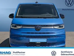 Blau Gebraucht 2024 VW Multivan Life Van / Kleinbus | 69.950 €