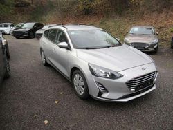 Polarsilber metallic Gebraucht 2020 Ford Focus Trend Kombi | 13.500 € (Fairer Preis)