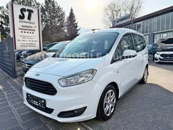 Frostweiß Gebraucht 2016 Ford Tourneo Courier Trend Van / Kleinbus | 7.500 € (Fairer Preis)