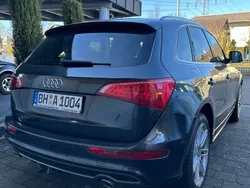 Grau Gebraucht 2011 Audi Q5 Ambiente SUV | 12.600 € (Fairer Preis)