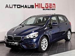 Mediterranblau metallic Gebraucht 2018 BMW 225 Van / Kleinbus | 16.950 € (Guter Preis)