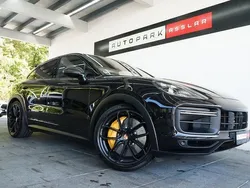 Schwarz Gebraucht 2021 Porsche Cayenne Turbo GT SUV | 148.900 € (Guter Preis)