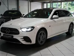 Diamantweiss Gebraucht 2021 Mercedes E300 AMG Kombi | 27.500 € (Fairer Preis)