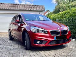 Rot Gebraucht 2015 BMW 218 Active Tourer Sport Line Van / Kleinbus | 10.500 € (Guter Preis)
