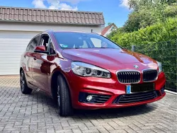 Rot Gebraucht 2015 BMW 218 Active Tourer Sport Line Van / Kleinbus | 10.500 € (Guter Preis)